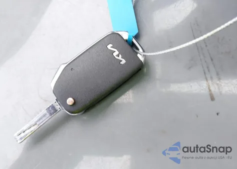 2022 Kia Forte Lxs z USA, uszkodzony, nr VIN 3KPF24AD4NE472231